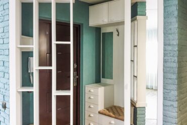 Astuces de rangement pour studios : gagner 30% d'espace
