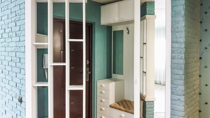 Astuces de rangement pour studios : gagner 30% d'espace
